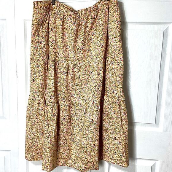 Lane Bryant Floral Maxi Skirt Plus Size 26/28 Flowy High Slit Elastic Waist - Picture 6 of 12